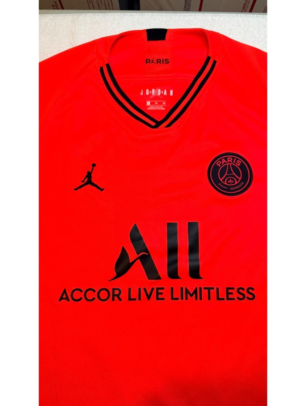 Paris Saint-Germain Jordan Red Soccer Jersey XL - #1010